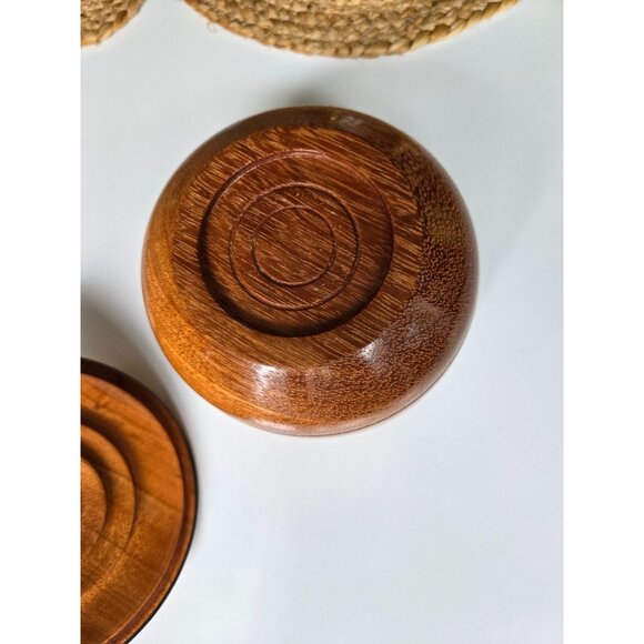 Handcrafted Round Wood Tobacco Jar With Finial Lid & Ridged Seal - Picture 7 of 10